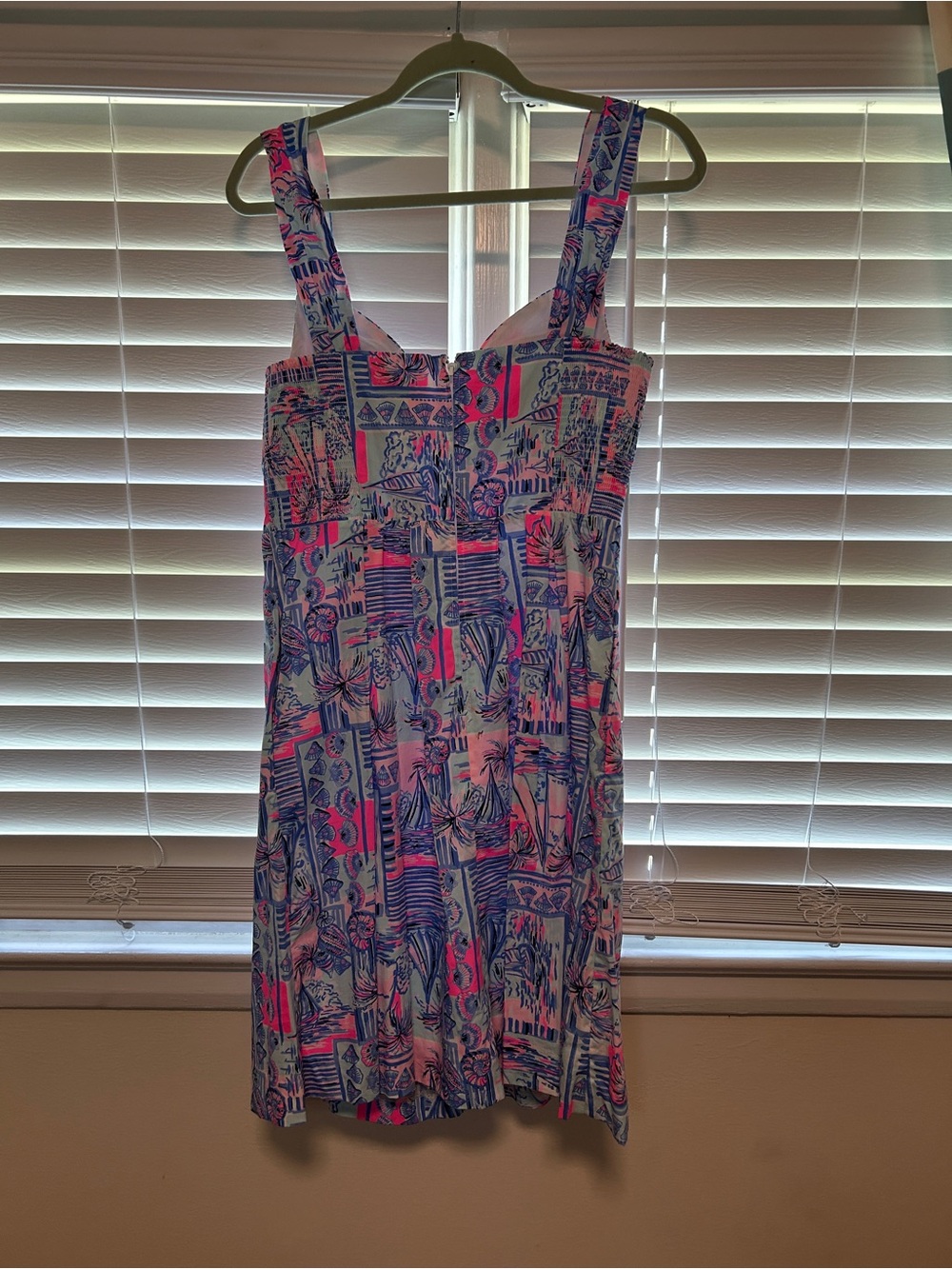 Lilly Pulitzer Cyndi Dress Pink & Blue Tropical Shell Print Size 8 NWT - Picture 3 of 4